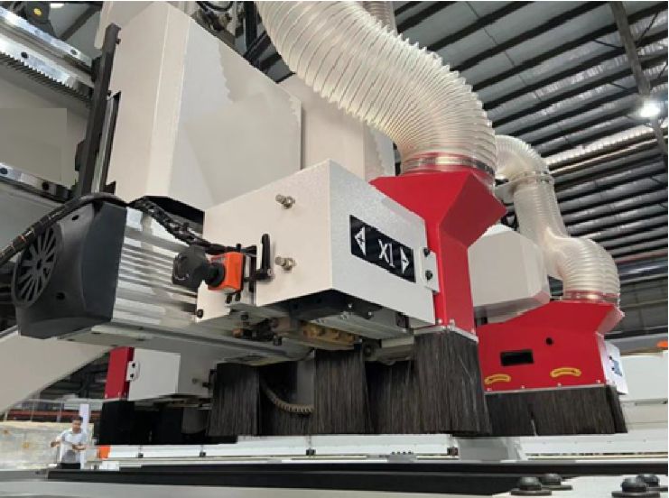 Beaver DOORCUT CNC  Продольные обрезные агрегаты X1 и X2 (2 шт )  Предназначены для синхронной обрезки полотна двери по длинной стороне одновременно с двух сторон дверного полотна 